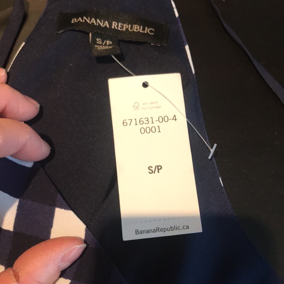 🍌 Navy black and white checked camisole fully lined. - Picture 7 of 12